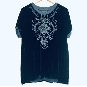 Johnny Was Black Crushed Velvet Detail Embroidery Short Sleeve Top Size XS